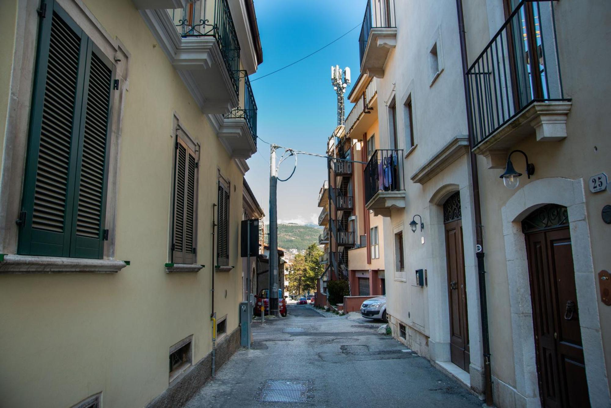 Ferienwohnung Casa Fedele LʼAquila Exterior foto